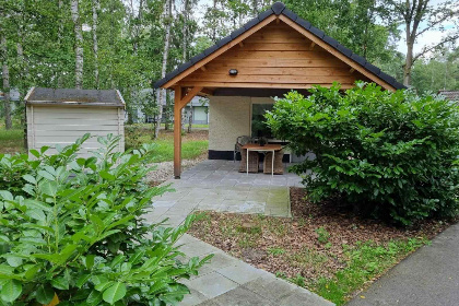 006 Knus 2 persoons vakantiehuis met veranda in Limburg aan de Belgische grens