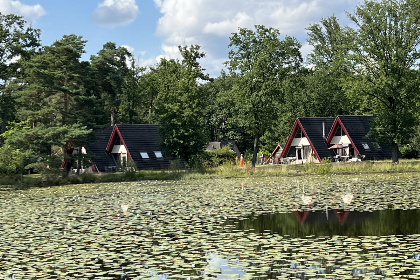 028 Knus 2 persoons vakantiehuis met veranda in Limburg aan de Belgische grens