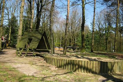 046 Knus 2 persoons vakantiehuis met veranda in Limburg aan de Belgische grens