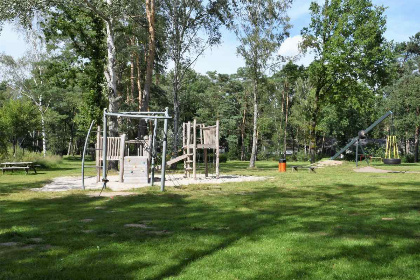 024 Mooi 5 persoons vakantiehuis op gezellig familiepark in Limburg