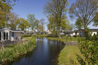 006 Mooi 8 persoons vakantiehuis gelegen op prachtig familiepark in Susteren