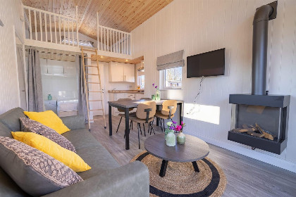 001 Prachtig 4 persoons Tiny House op vakantiepark Limburg in Susteren