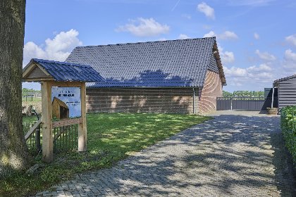 056 De Open Schuur