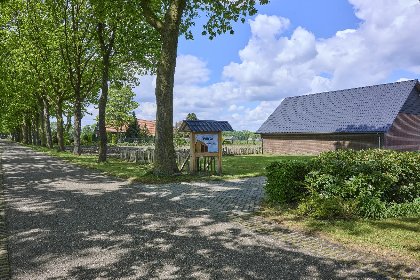 057 De Open Schuur