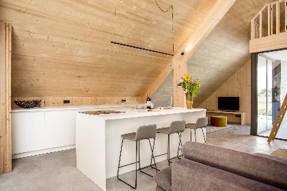 004 WOOD