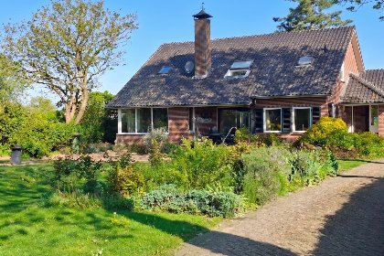 035 Genderens Buiten