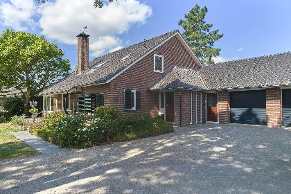 051 Genderens Buiten