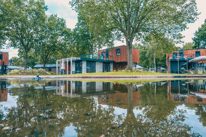 010 Modern chalet voor 6 personen op kindvriendelijk vakantiepark nabij De Efteling