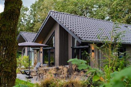 001 Ecovilla Waterzicht Comfort met Sauna 