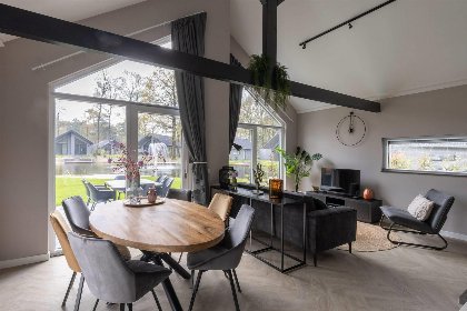 004 Ecovilla Waterzicht Comfort met Sauna 