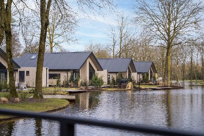 015 Ecovilla Waterzicht Luxe | 6 personen 015 Ecovilla Waterzicht Luxe | 6 personen