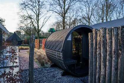 020 Wellness Villa met 2 Sauna's, Jacuzzi 