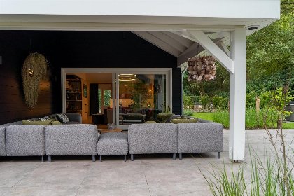 024 Wellness Villa met 2 Sauna's, Jacuzzi 