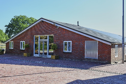 054 De Rouwenbogt