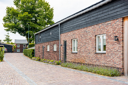 009 Prachtige 14 persoons groepsaccommodatie in de natuur nabij Den Bosch
