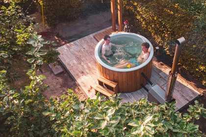 022 Luxe 8 persoons vakantiehuis met sauna en hottub in Noord Brabant