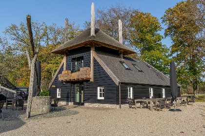 001 Jager en Hooimijt