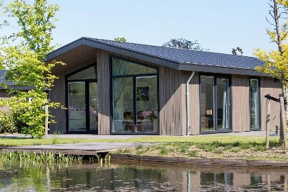 001 Villa Waterzicht Luxe met Hottub | 4 personen