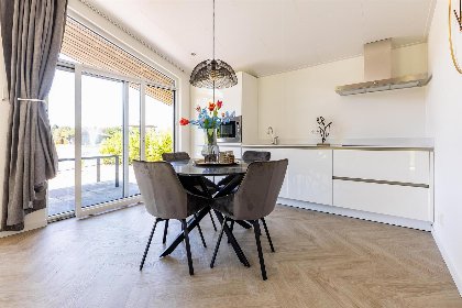 011 Villa Waterzicht Luxe met Hottub | 4 personen