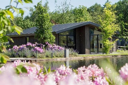 002 Villa Waterzicht Luxe met Hottub | 6 personen