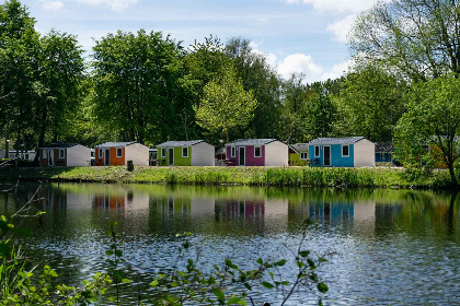 011 Chalet voor 2 personen op vakantiepark Het Amsterdamse Bos