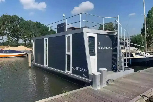 Knusse waterlodge voor 2 4 personen gelegen in een jachthaven in Amsterdam