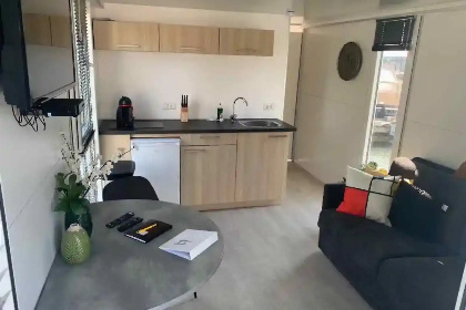 010 Knusse waterlodge voor 2 4 personen gelegen in een jachthaven in Amsterdam