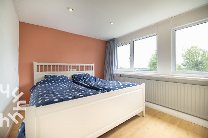 021 Prachtig gelegen 12 persoon vakantiehuis met ruime tuin in het Noord Hollandse Burgerburg