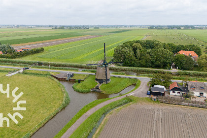 025 Prachtig gelegen 12 persoon vakantiehuis met ruime tuin in het Noord Hollandse Burgerburg