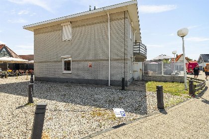035 Dorpsplein 42 | Callantsoog | Op het dorpsplein