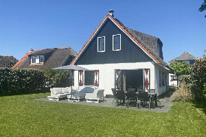 Erg mooi en modern 8 persoons vakantiehuis in Callantsoog