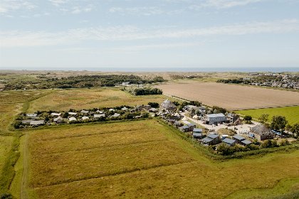 021 Juttershut | Callantsoog | Op een vakantiepark