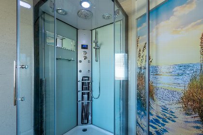 008 Wellness Studio Bed near Beach | Callantsoog | Sauna en buitendouche 008 Wellness Studio Bed near Beach | Callantsoog | Sauna en buitendouche