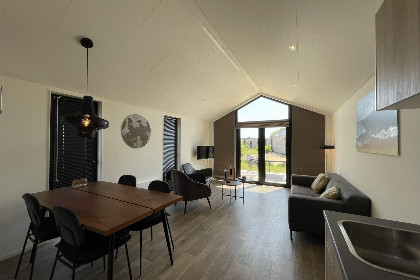 001 Knus Beach House voor 4 personen op vakantiepark Enkhuizer Strand in Enkhuizen