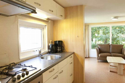 013 Comfortabel 4 persoons chalet op vakantiepark in Halfweg