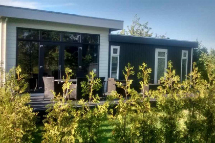 015 Chalet voor 6 personen met sauna op een familiepark aan de Noordzee kust