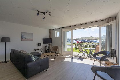 003 Strandslag 95 | Julianadorp aan Zee | Begane grond met terras