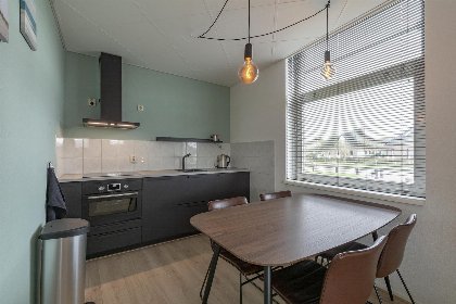 007 Strandslag 95 | Julianadorp aan Zee | Begane grond met terras
