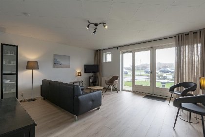 009 Strandslag 95 | Julianadorp aan Zee | Begane grond met terras