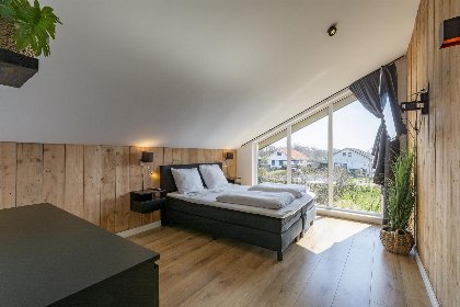 034 Villa Keizerskroon | Julianadorp aan Zee | Sfeervolle riante keuken