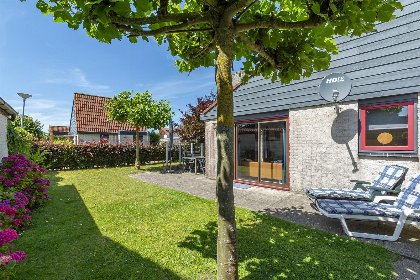 003 Yperhof 66 | Julianadorp aan Zee | Riante tuin