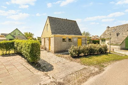 001 Strandslag Bungalow 68 | Julianadorp aan Zee | 2 slaapkamers met ensuite badkamers 001 Strandslag Bungalow 68 | Julianadorp aan Zee | 2 slaapkamers met ensuite badkamers