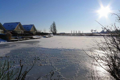 008 Ruim 4 persoons vakantiehuis op een mooi vakantiepark in Medemblik