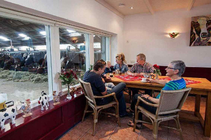 003 Luxe Groepsaccommodatie voor 16 personen in Monnickendam