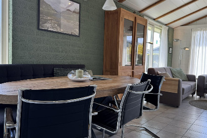 005 Bungalow 005