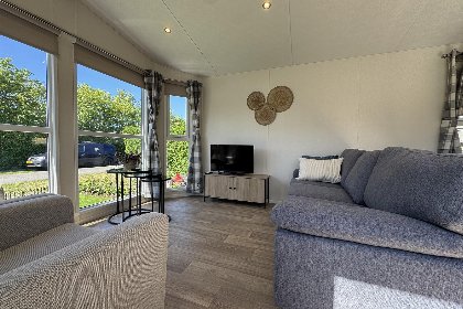 001 J 041 Nieuw chalet!