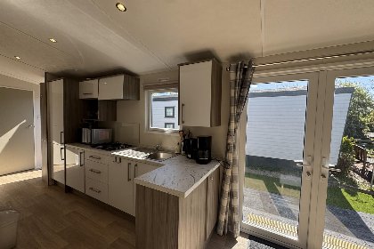 005 J 041 Nieuw chalet!