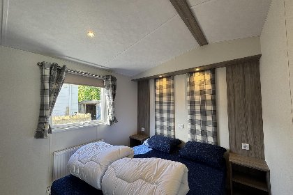 006 J 041 Nieuw chalet!