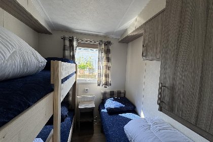 008 J 041 Nieuw chalet!