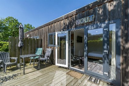 002 Beach Studio Campanula | Sint Maartenszee | Op een park met zwembad